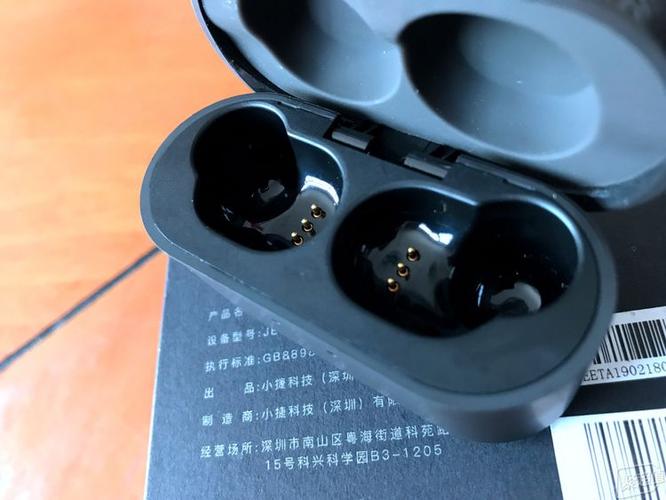 耳机仓盖掉了安装步骤