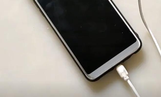 手机充电接口坏了 修一下多少钱