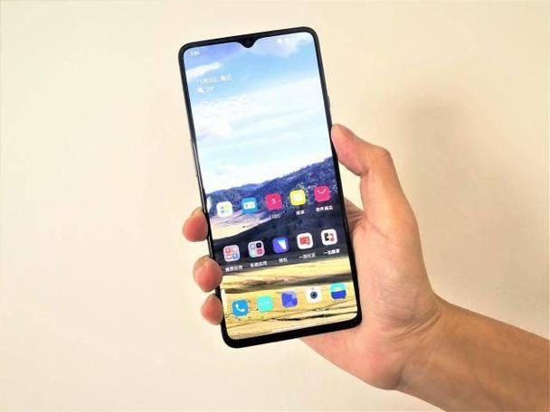 一加7T是2K屏幕吗
