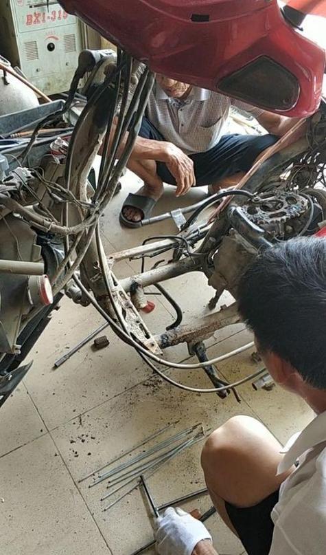 电瓶车大梁弯了修一下多少钱