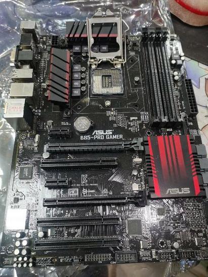 华硕b85关机后