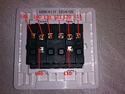 公牛单控开关接线图