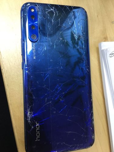 华为magic笔记本碎屏