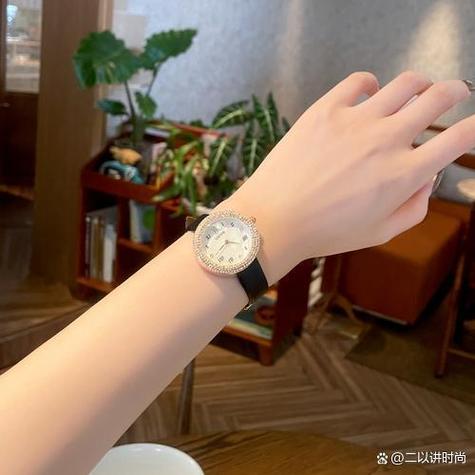 女人手表戴哪只手聚财