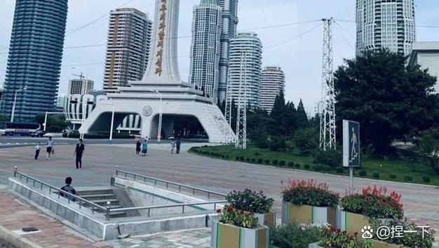 丹东朝鲜300元金镯子