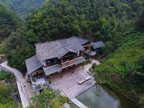 极品逍遥山村