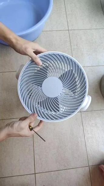 小米电风扇拆卸图解