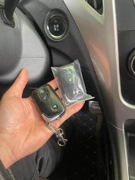 车子停久了钥匙打不开车门