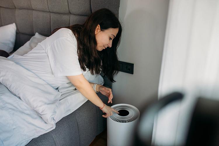 女人长期用空气净化器好吗
