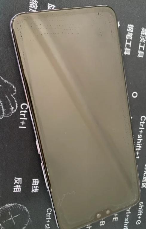 苹果x贴膜以后不灵敏