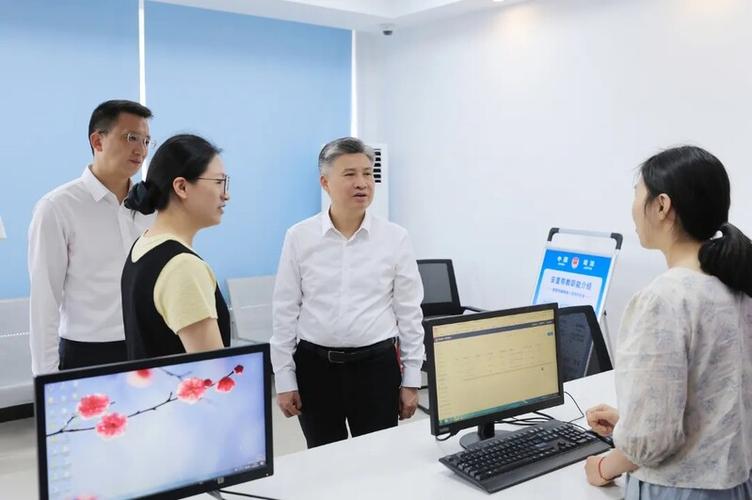 沈铭权调研临海代表团
