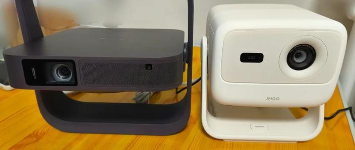 极米X3投影仪