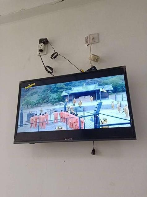 电视声音太大的解决方法
