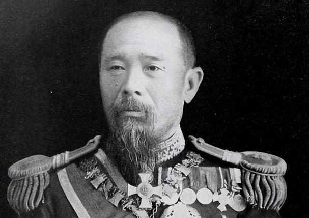 东乡平八郎和伊藤博文什么关系