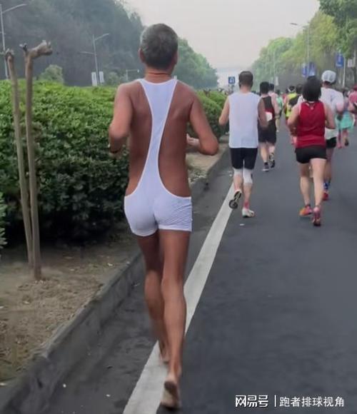 爱跑步的人的称呼
