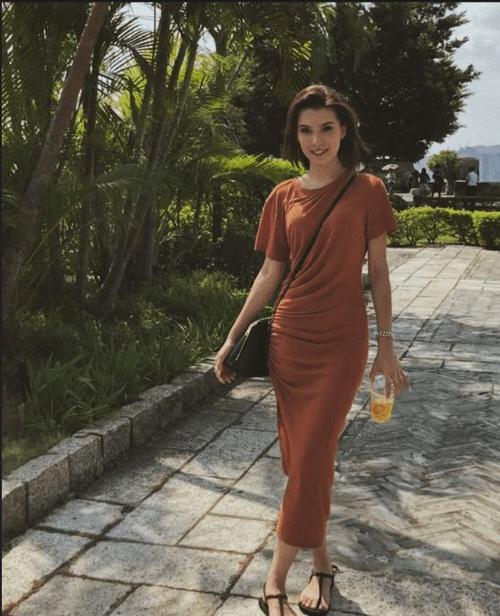 俄罗斯缇娜个人简历