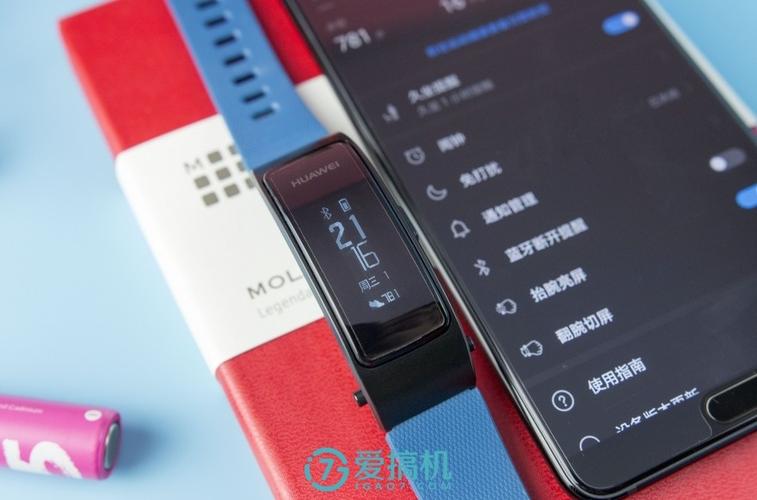 华为b3青春版智能手环怎么设置时间