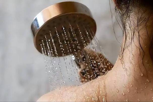 洗澡时