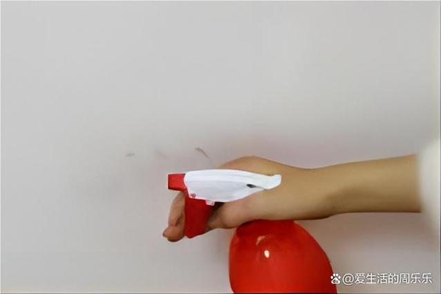 墙面脏了怎么清理干净