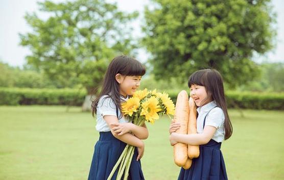 孩子和父母像仇人一样怎么办
