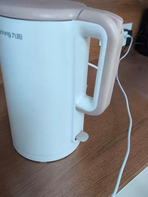 电热水壶拆装过程全视频