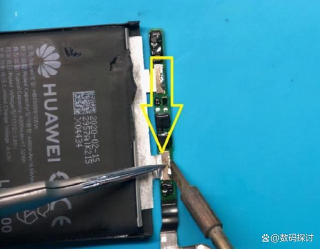 荣耀8青春版换开机键外键频教程