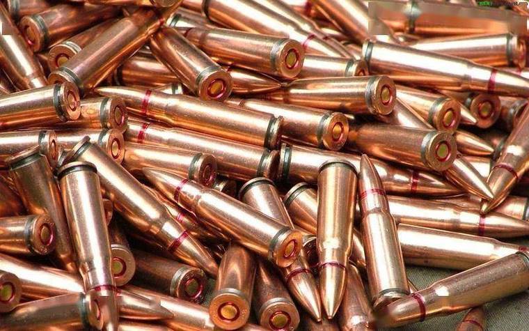 .45一70子弹与.458子弹对比