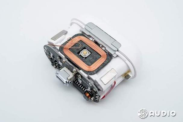 华强北airpods拆解