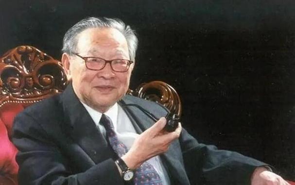 梁羽生笔下第一高手是谁