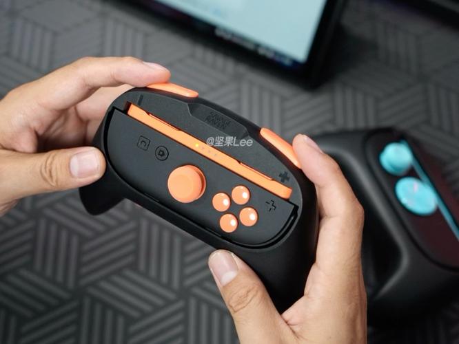 没有主机如何升级joycon手柄固件