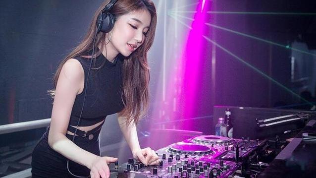 韩国美女DJ舞曲视频
