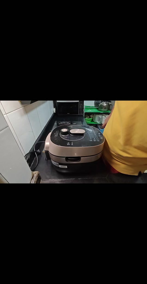 老式美的电压锅上盖怎么拆