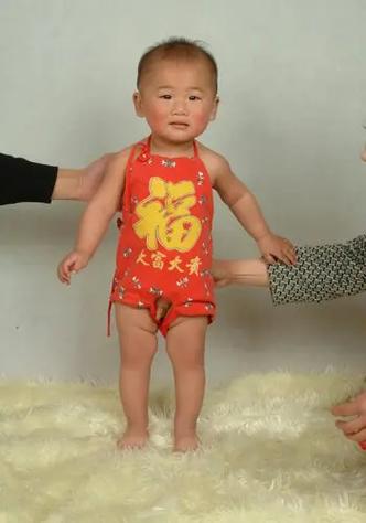 10岁小鸡大小参照表