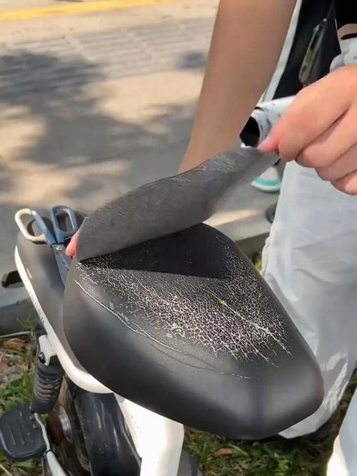 电动车坐垫换皮