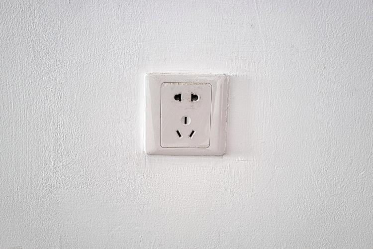 墙上插座