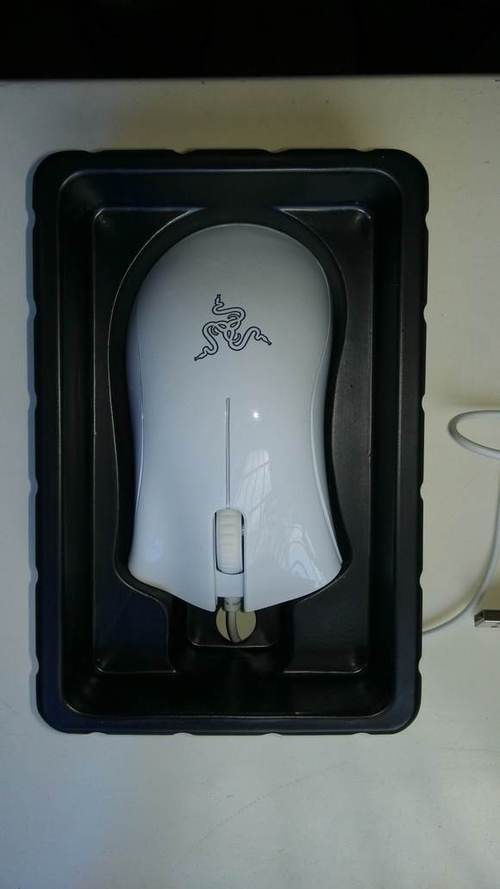雷蛇蝰蛇1800dpi