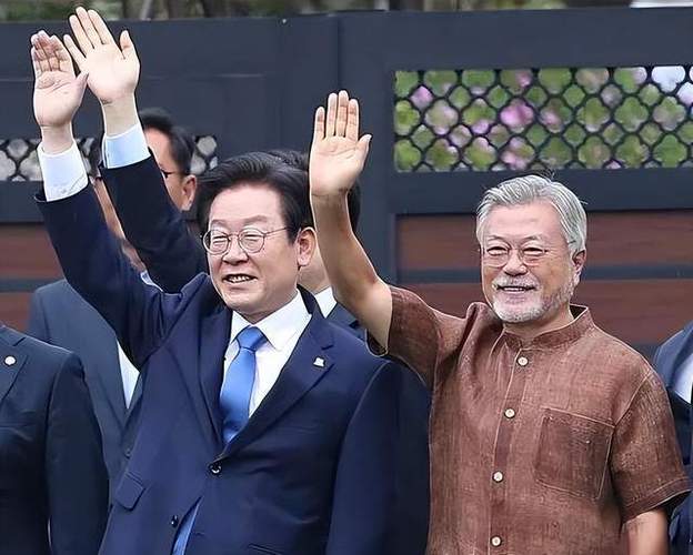 李在明和文在寅什么关系