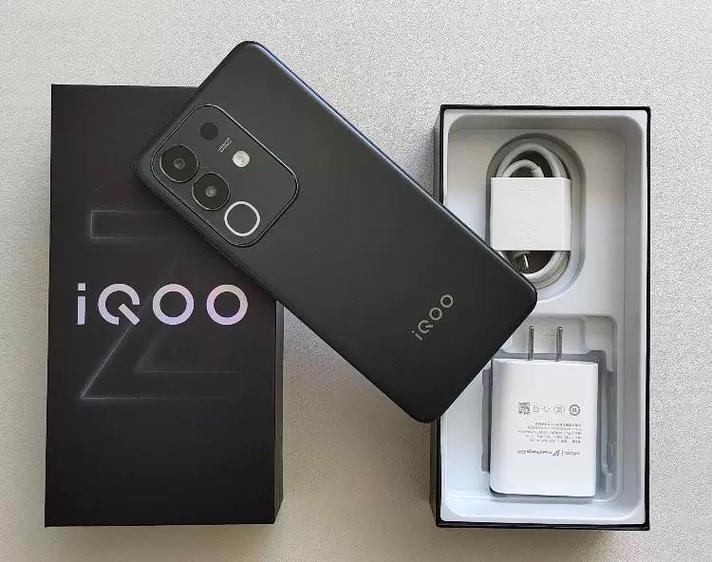 iQOO最建议买一款