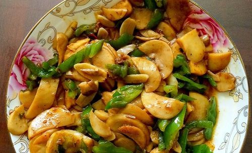 如何炒鸡腿菇好吃