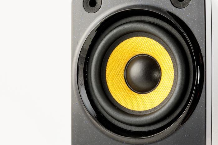 电脑声音扬声器