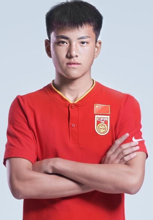 国足最厉害的球员