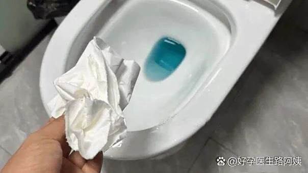 女生每天内裤上都垫卫生纸好吗?