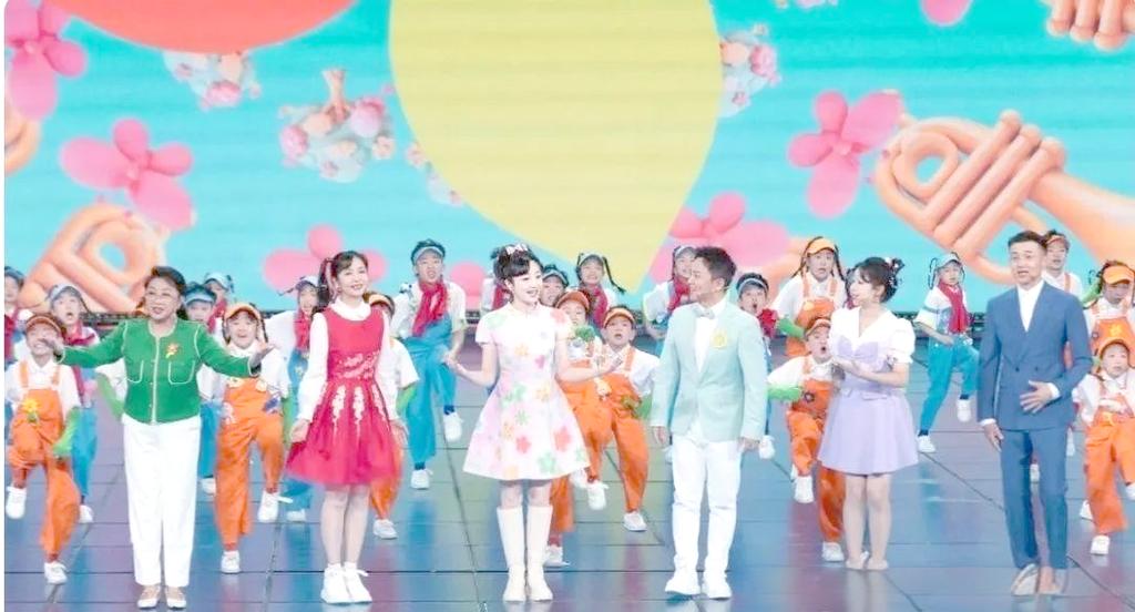 中央电视台少儿频道主持人
