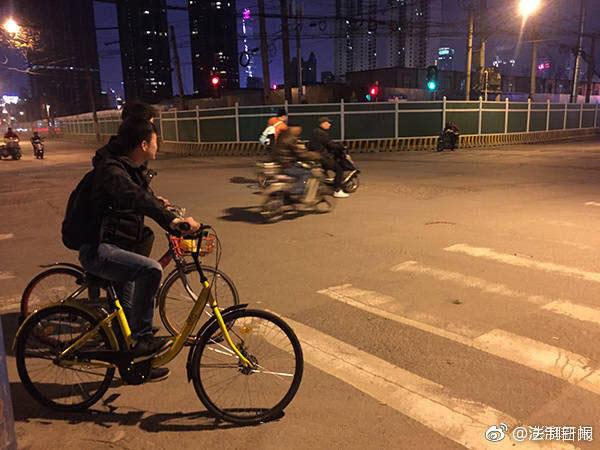 上海11岁男童骑共享单车身亡