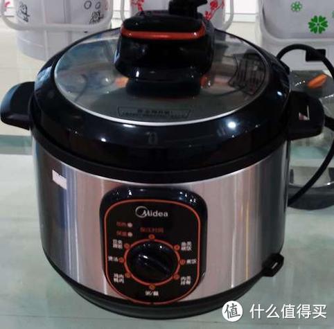 志高电压力锅盖子拆卸视频