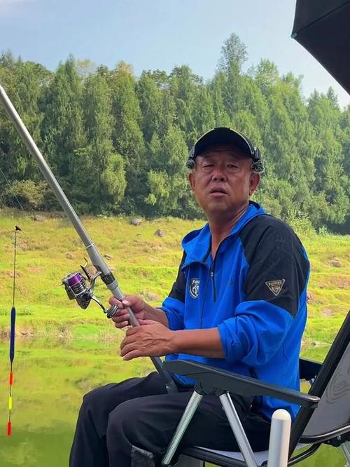 李大毛矶竿钓鱼视频