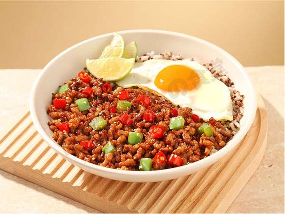 泰式烤肉拌饭