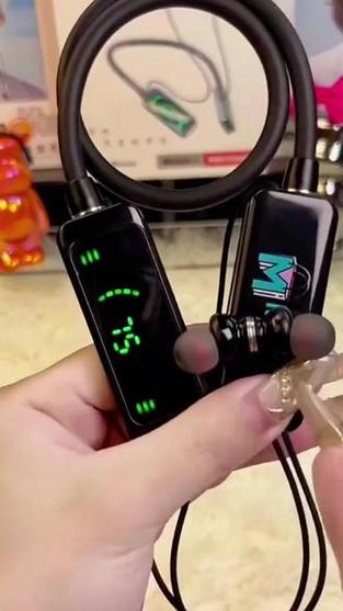 挂脖式蓝牙耳机可以k歌吗