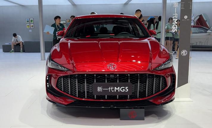 名爵mg5报价和图片