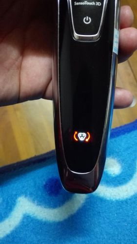飞利浦剃须刀故障指示灯